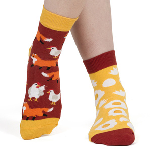 Women's colorful socks SOXO mismatched cotton hen and egg