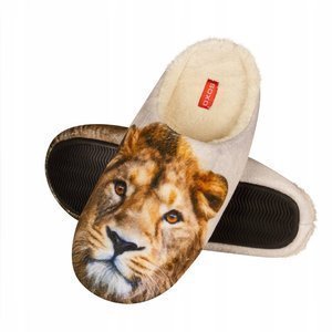 SOXO Men's slippers with a picture of a lion with a hard TPR sole