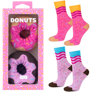 Set mit 2 SOXO Donut-Socken für Damen in einer rosa Box, perfekt als Geschenk