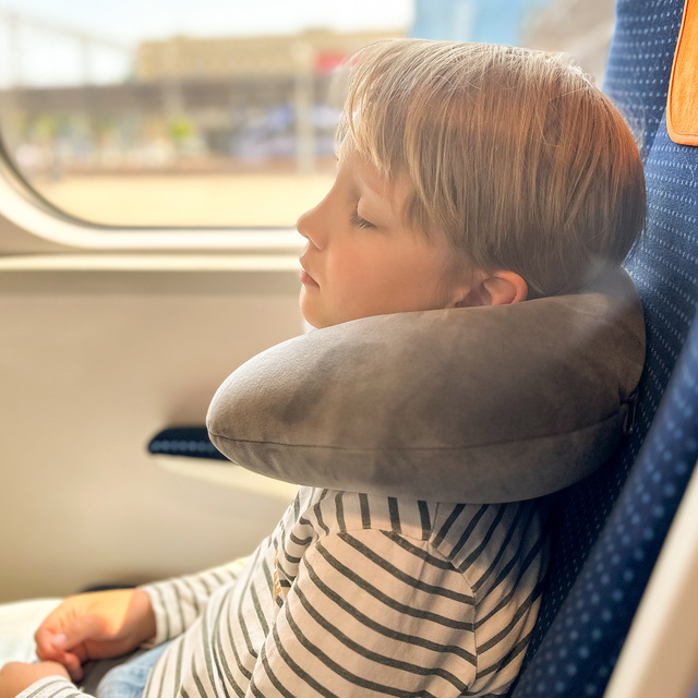 Poduszka podróżna MOMO WAY słonik