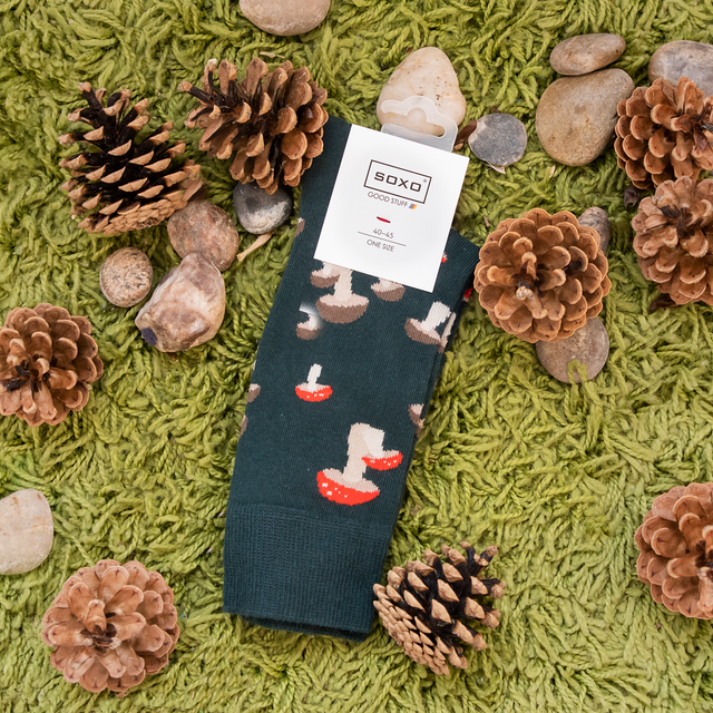 Men's colorful SOXO GOOD STUFF socks cotton mushrooms