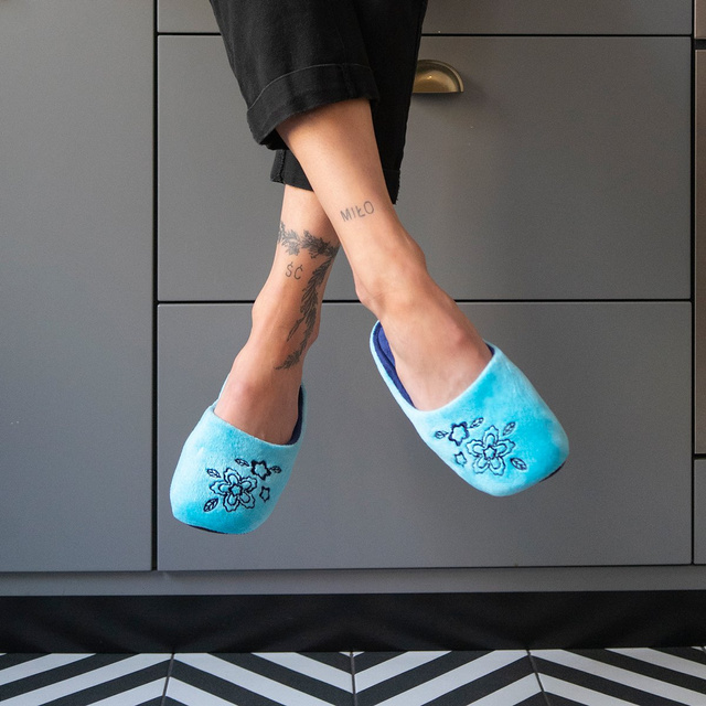 Kapcie Damskie z Haftem