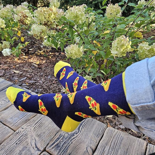 1 Paar von lustigen Socken mit Pizzamotiv in einzigartiger Verpackung | Damen-/Herrensocken | SOXO