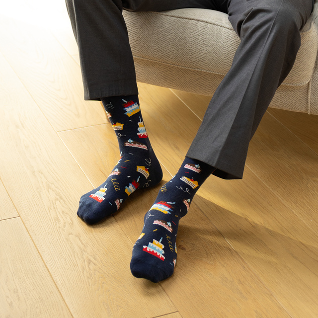 Adventskalender mit Socken – 12er-Pack