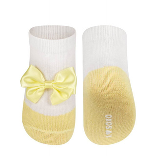 Gelb Babysocken SOXO Ballerinas mit einem Bogen