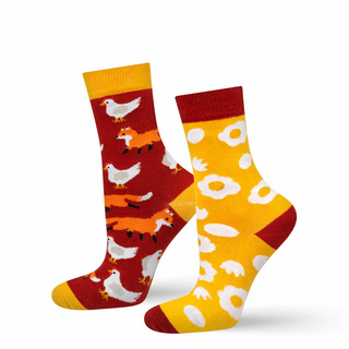 Women's colorful SOXO socks mismatched cotton hen and egg