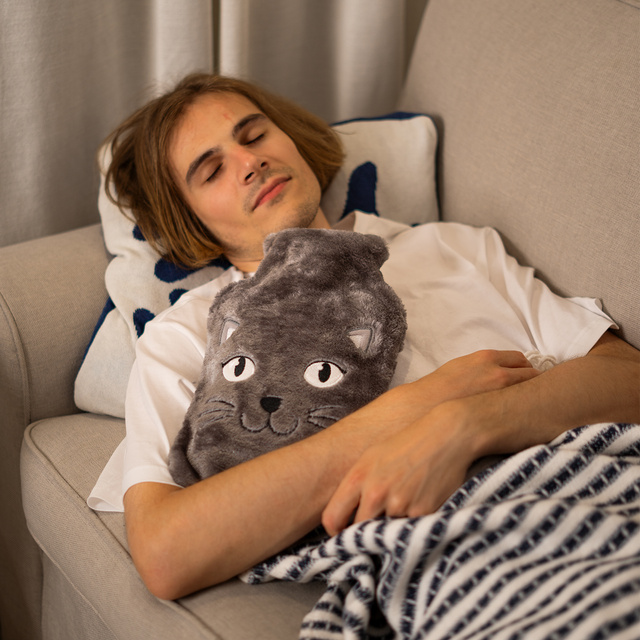 Hot Water Bottle with Cat Cover 3.5 L