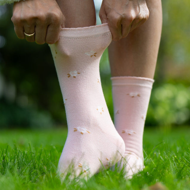Bamboo Socks with Floral Pattern