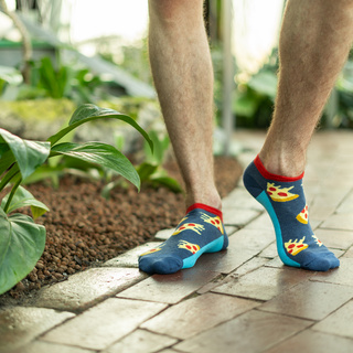 Set of 3x Colorful men's feet SOXO GOOD STUFF cotton pizza