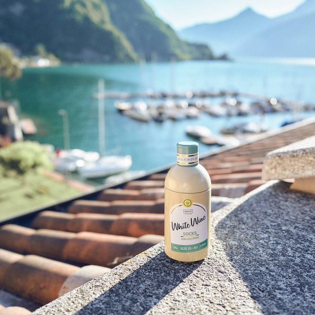 Skarpetki White Wine w Butelce