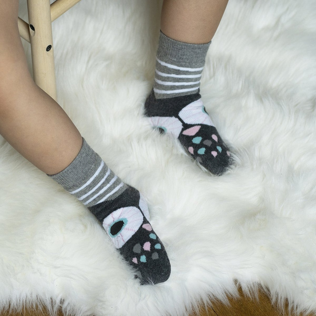 Gray children's socks SOXO cheerful owl