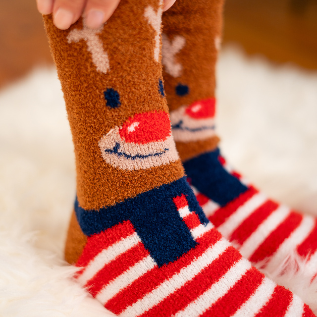 SOXO women's reindeer socks