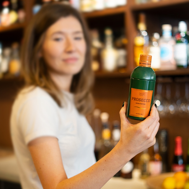 Women's SOXO GOOD STUFF socks with Prosecco in a bottle