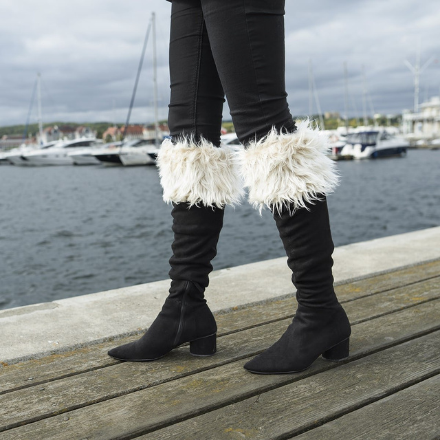 Getry damskie białe SOXO z futerkiem