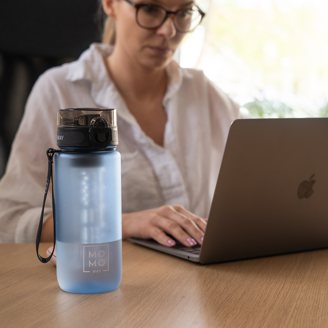 MOMO WAY Water bottle | BPA free | Tritan