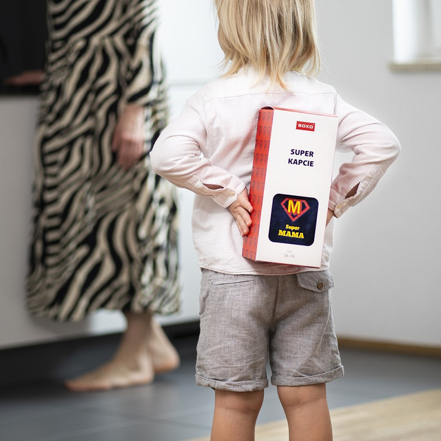 Hausschuhe für Mama SOXO mit polnischer Inschrift in einer Geschenkbox