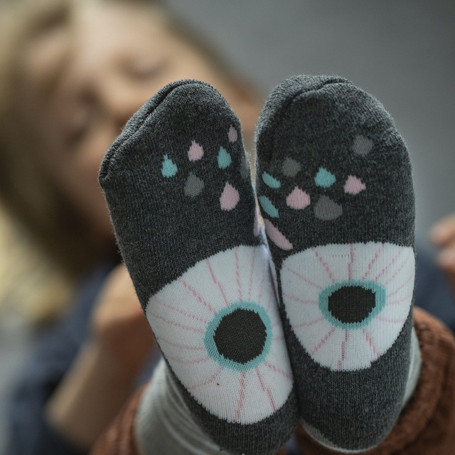 Gray children's socks SOXO cheerful owl