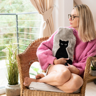 Wärmflasche mit Katzen-mit-Schwanz-Bezug 1,8 L