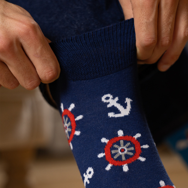 1 Paar von lustige Socken mit Leuchtturmmotiv | Herrensocken | SOXO