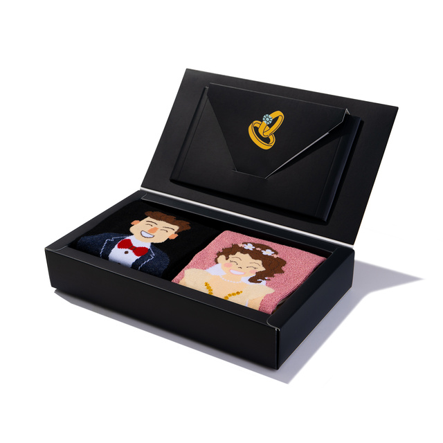 Set of 2x men's women's socks husband and wife in packaging