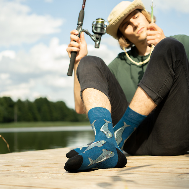 1 Paar von lustigen Socken mit Sardinenmotiv in einzigartiger Verpackung | Herrensocken | SOXO