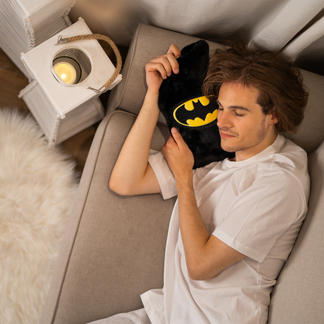 Hot Water Bottle in Batman Cover 1.8 L