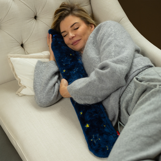 Hot Water Bottle with Stars Cover 2 L