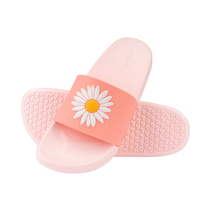 Comfort Women's and Men's Beach Flip-flops SOXO daisies | Perfect for Beach Holidays and Swimming Pool | Rubber