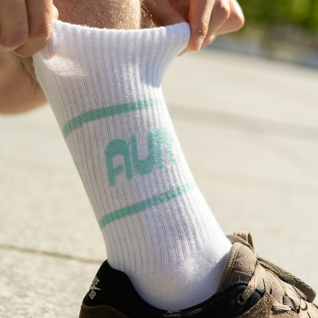 Men's ribbed white socks AURA