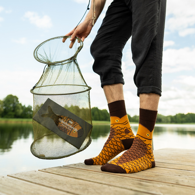 Herren Farbige Socken SOXO geräucherte Forelle in einer Schachtel